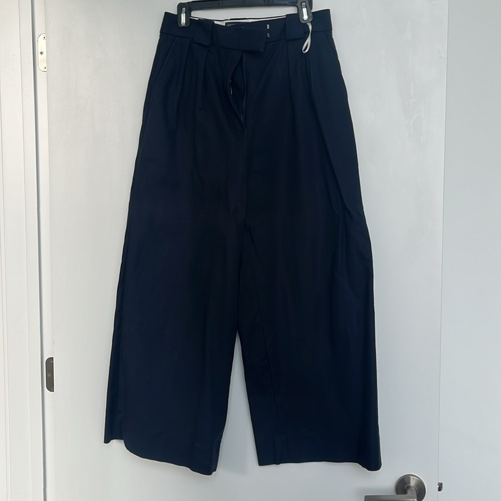 Banana Republic Cruise High-Rise Cropped Pants - Picture 4 of 12